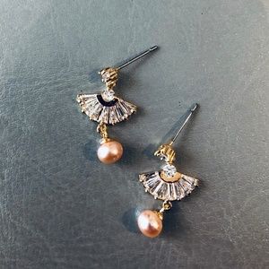 pearl earrings